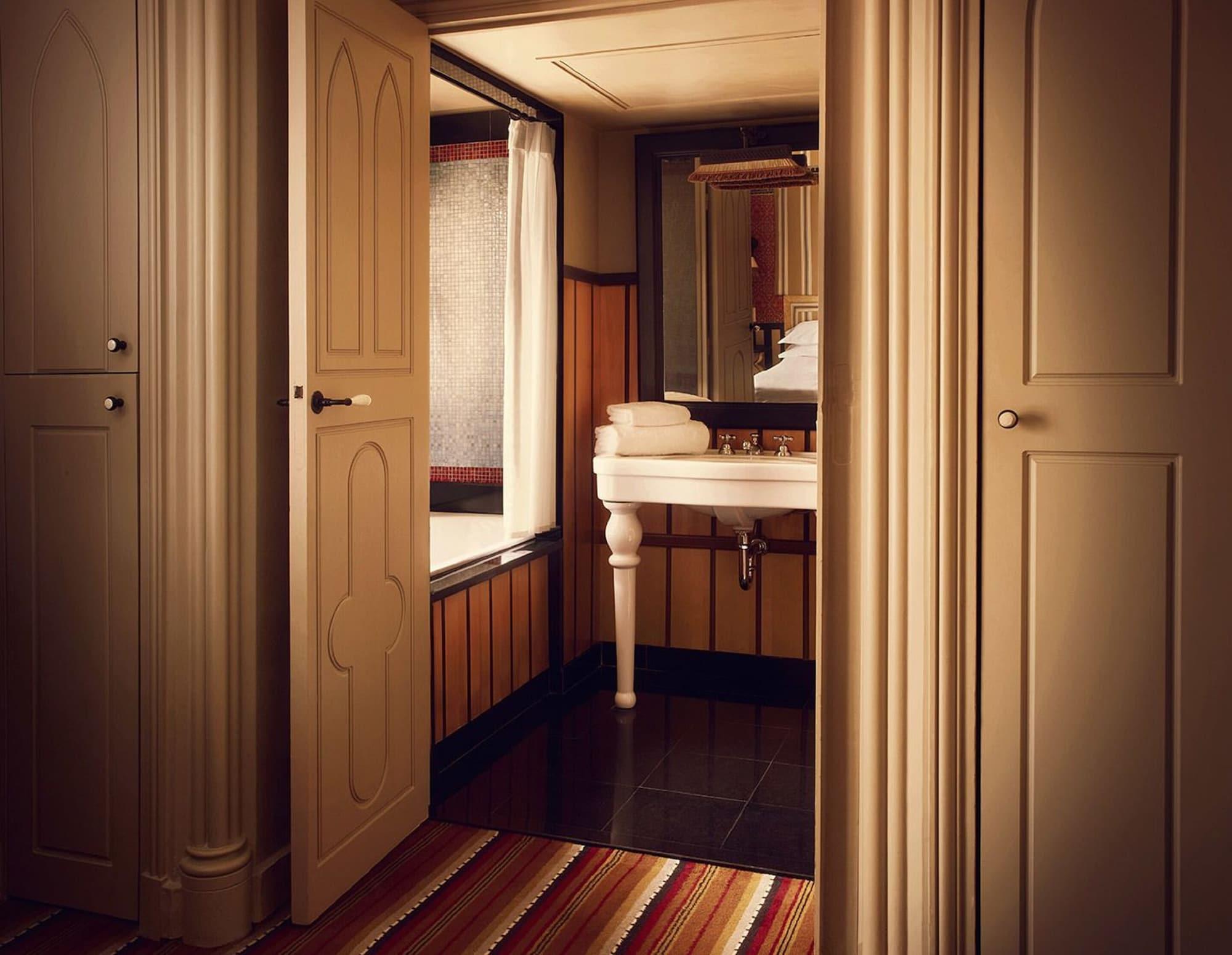 Hotel Bourg Tibourg Parijs