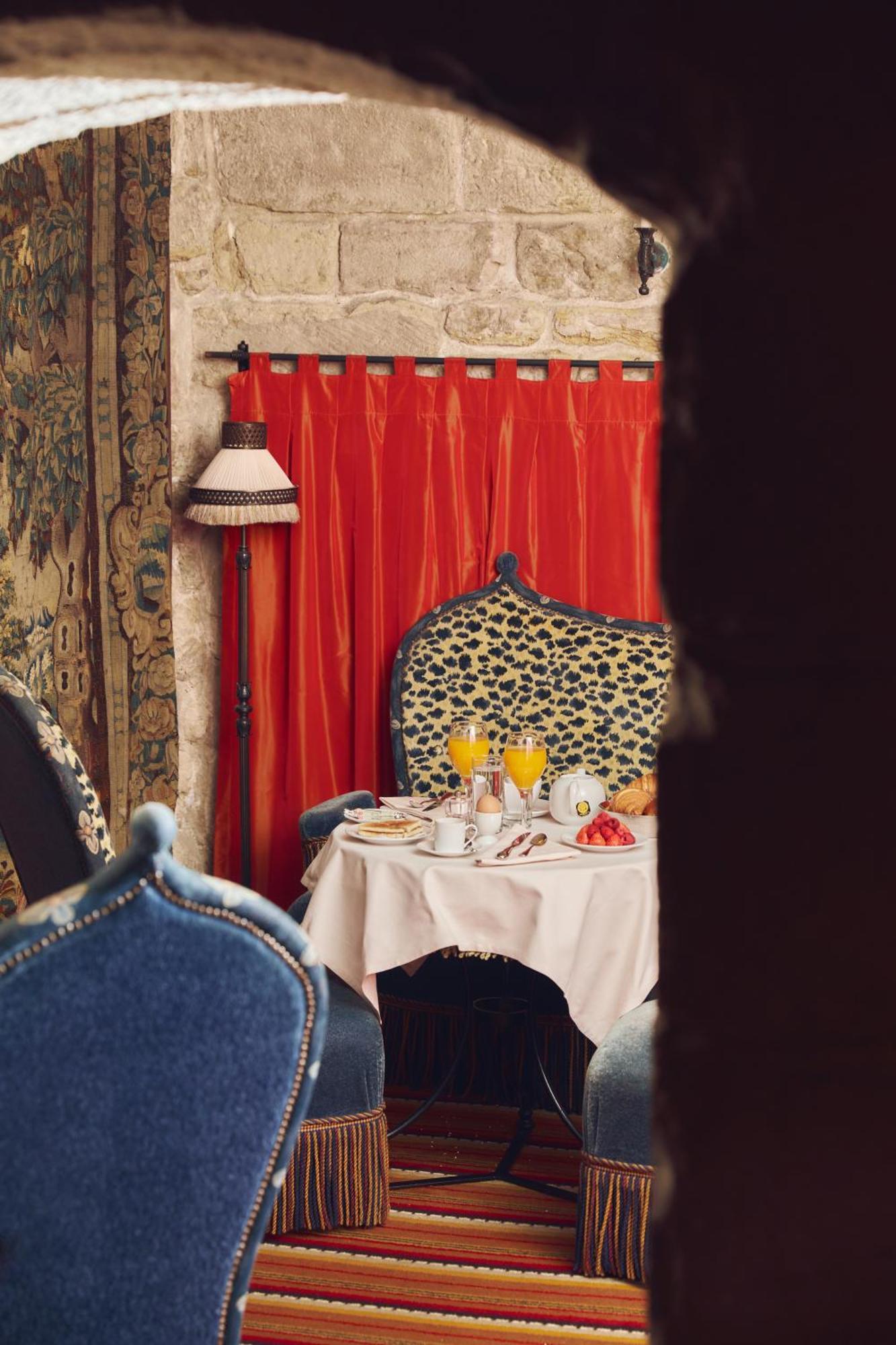 Bourg Tibourg Hotel